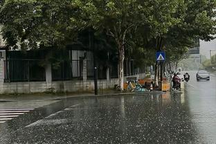 徐静雨：梅西把足球带到了北美处女地，给哈兰德都是鼠目寸光